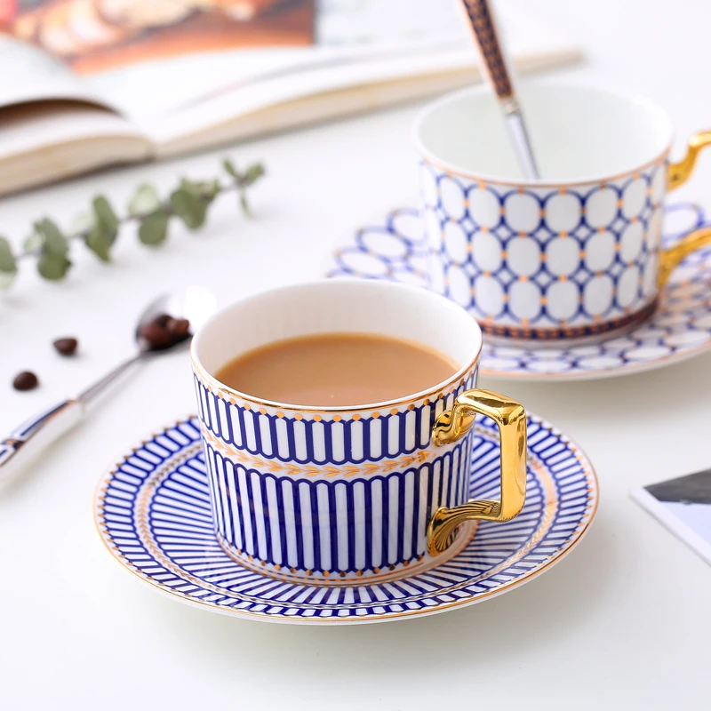 Luxury Bone China Coffee Cup Saucer Spoon Set 200ml Nordic Tea Cup Porcelain Tea Set Advanced Ceramic Teacup Cafe Espresso Cup