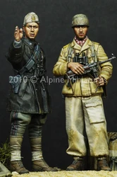 1/35 model kit resin kit Conversation in the Desert (2 Figures) 255 Unassembled Sculpture for Hobbyists