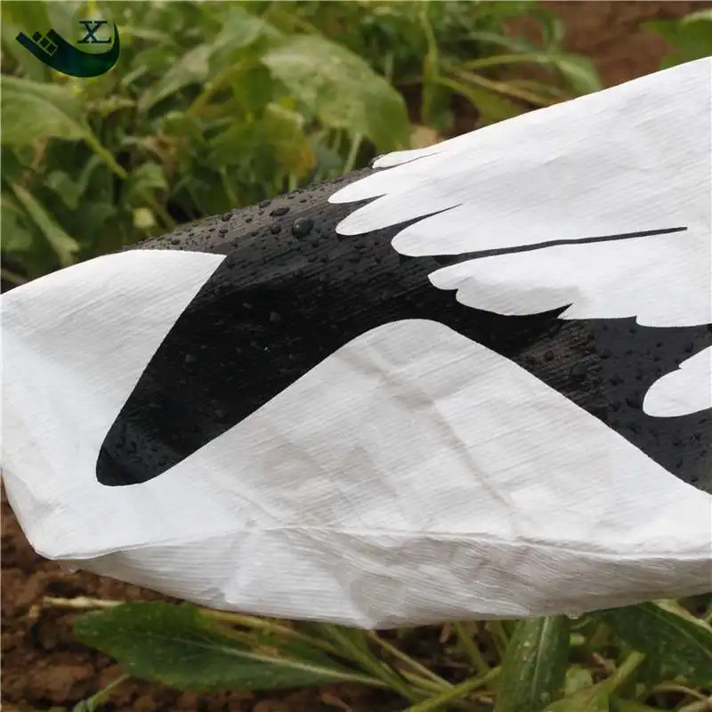 Xilei Wholesale Tyvek Windsock Decoys Goose White Goose Decoys Blind Door Decoys Goose With Support System