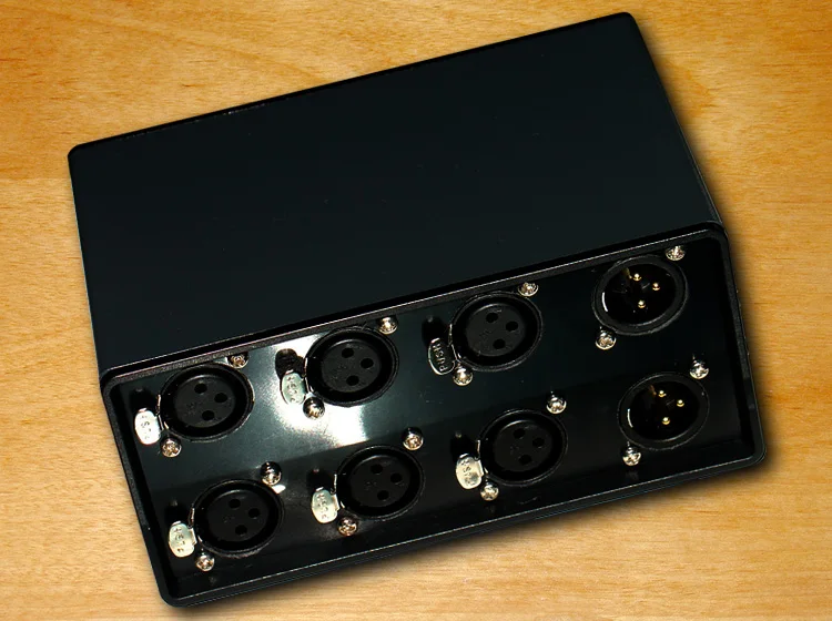 

Stereo Two-way or Three-way balance input XLR Audio Signal Balanced Input Switcher audio input selector