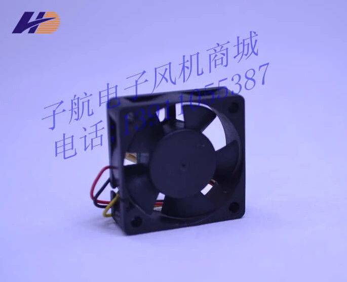 

Wholesale: FD123010107B 30*30*10 12V 0.11A three line set-top box fan