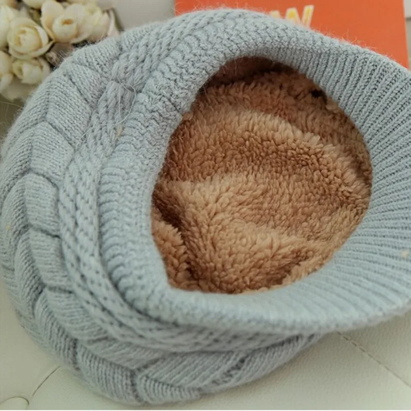 New Women Winter Hat Warm Beanies Fleece Inside Knitted Hats For Woman Rabbit Fur Cap Autumn And Winter Ladies Fashion Hat