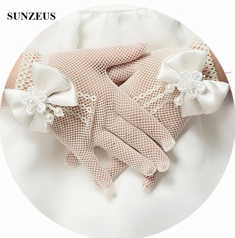 White/Ivory Girls Gloves Elastic Tulle Children Gloves For Wedding Wrist Length Finger Kids Wedding Gloves Short BV-015