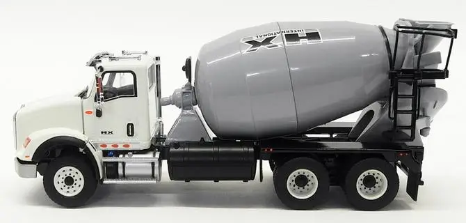 Alloy Model DM 1:50 Scale International HX615 3X2 Concrete Cement Mixer Engineering Machinery Vehicles DieCast Toy Model Collect