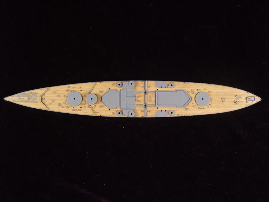 

With ARTWOX 31615 Prince British Welsh Tamiya battleship wooden deck AW20063