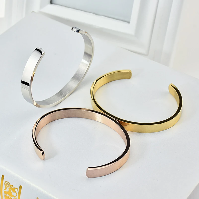 Beichong Bangle للنساء: تقييم شامل لسوار مفتوح من الفولاذ المقاوم للصدأ 316L بتصميم C مثالي للهدايا والارتداء اليومي
