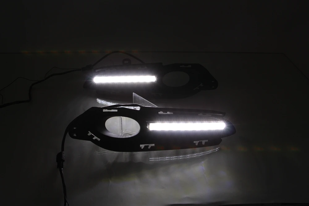 1Set DRL Driving Fog Light Daytime Running Light with turning signal lamp for Honda Vezel 2014-2015