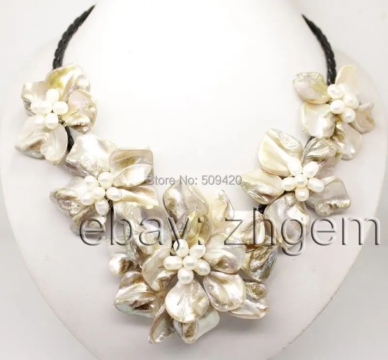 

Free Shipping Wholesale natural white pearl shell mother of pearl 5 flower pendant necklace 18" long