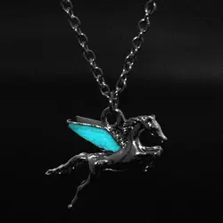 dongsheng Anime Pegasus GLOW in the DARK Luminous Pendant Necklace Fashion Men's Horse Jewelry Hot Movie Percy Jackson