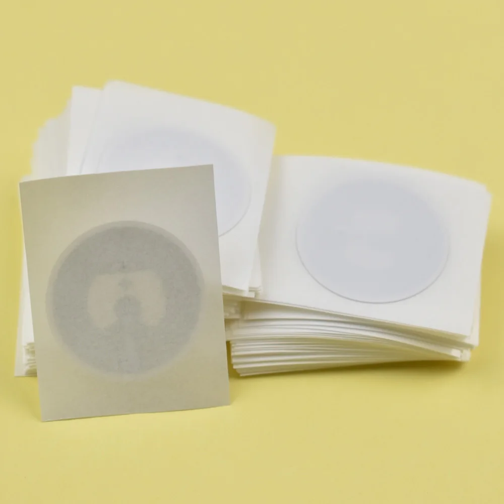 2pcs/Lot 25mm Round Epaper Label Tag 13.56MHz ISO14443A NFC 215  Sticker for all NFC Enabled Phones