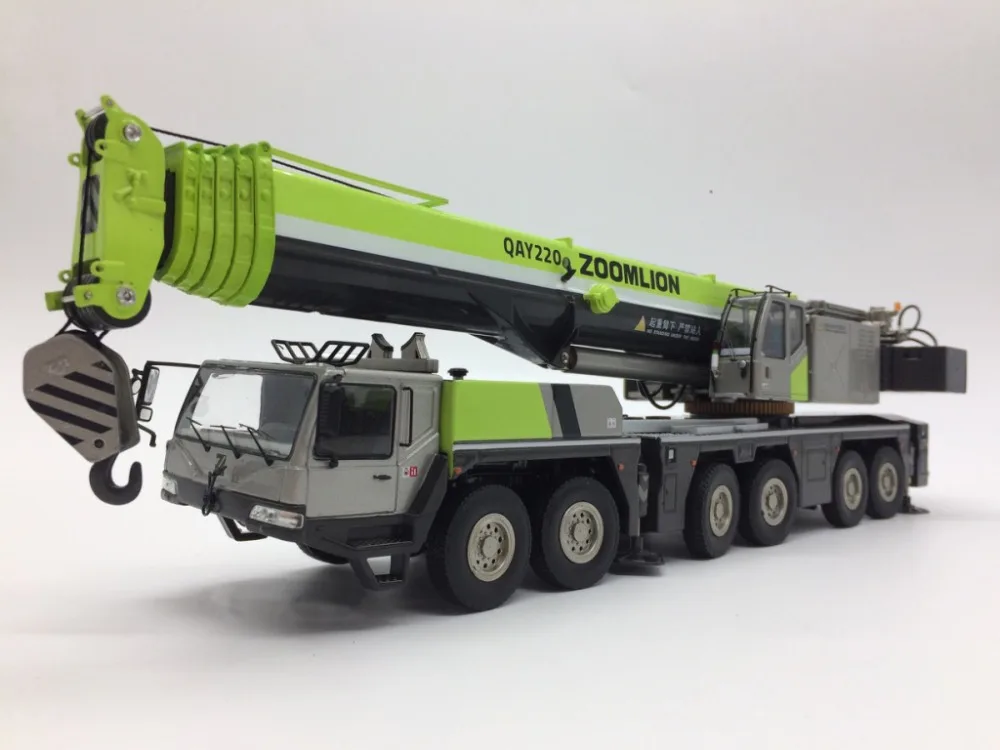 

Collectible Alloy Toy Model Gift 1:50 Scale ZOOMLION QAY220V Terrain Crane Truck Vehicles Engineer Machinery Diecast Toy Model