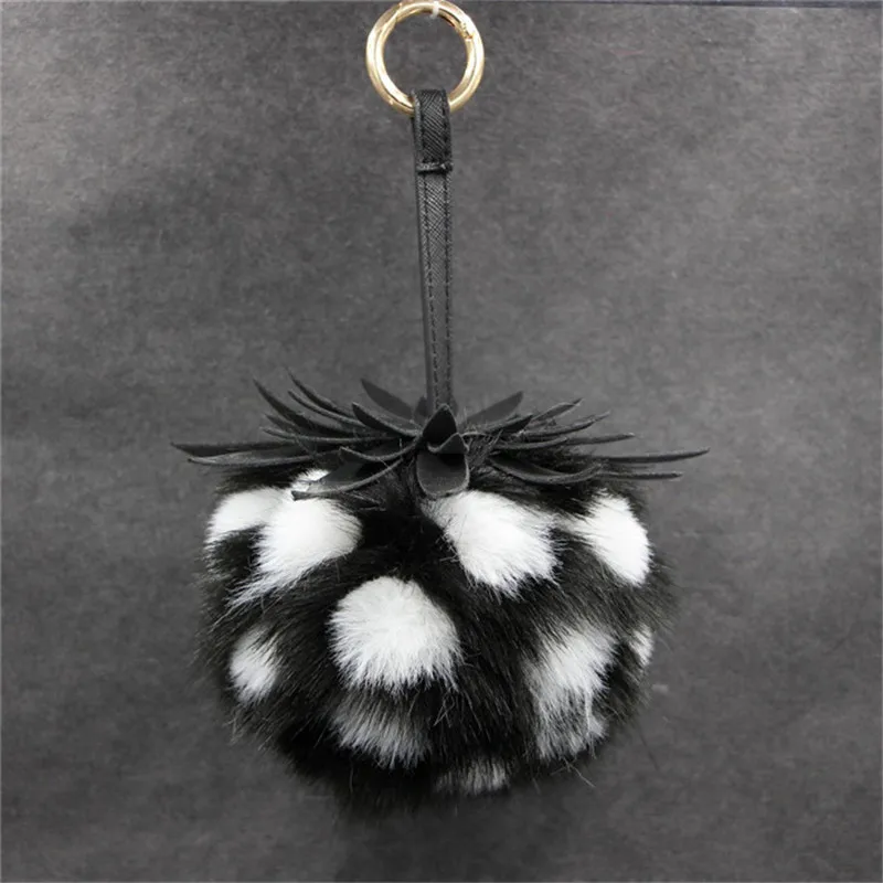 13cm Faux Rabbit Fur Pom Pom Pineapple Pendant Key Chain Gold Ring Women Bag Charms Bunny Fur Pompom Keychain Trinket Party Gift