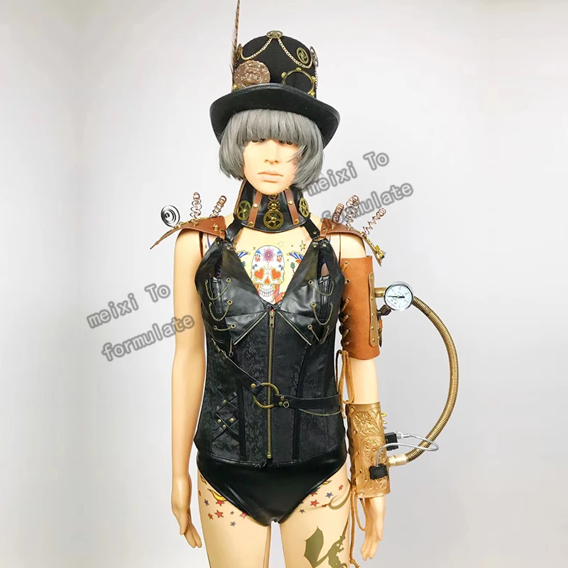 Punk gel D style headdress + shoulder bracelet + printed bottom + belt waist + shorts five-piece bar nightclub concert singer da