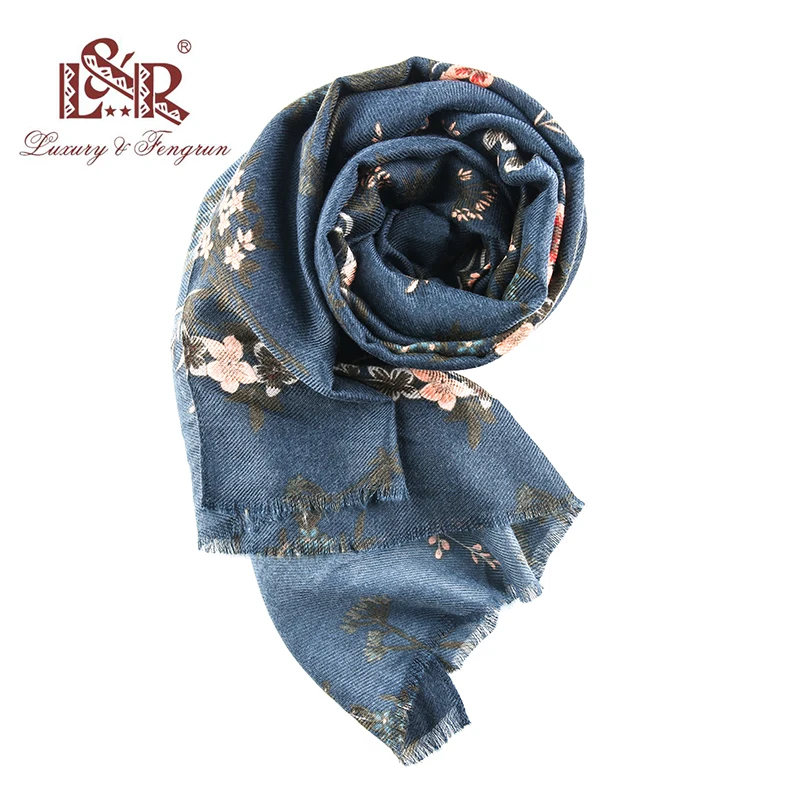 2022 Winter Scarf Women Print Flower Scarf New Designer Foulard Femme Shawls And Wraps Women\'s Scarves