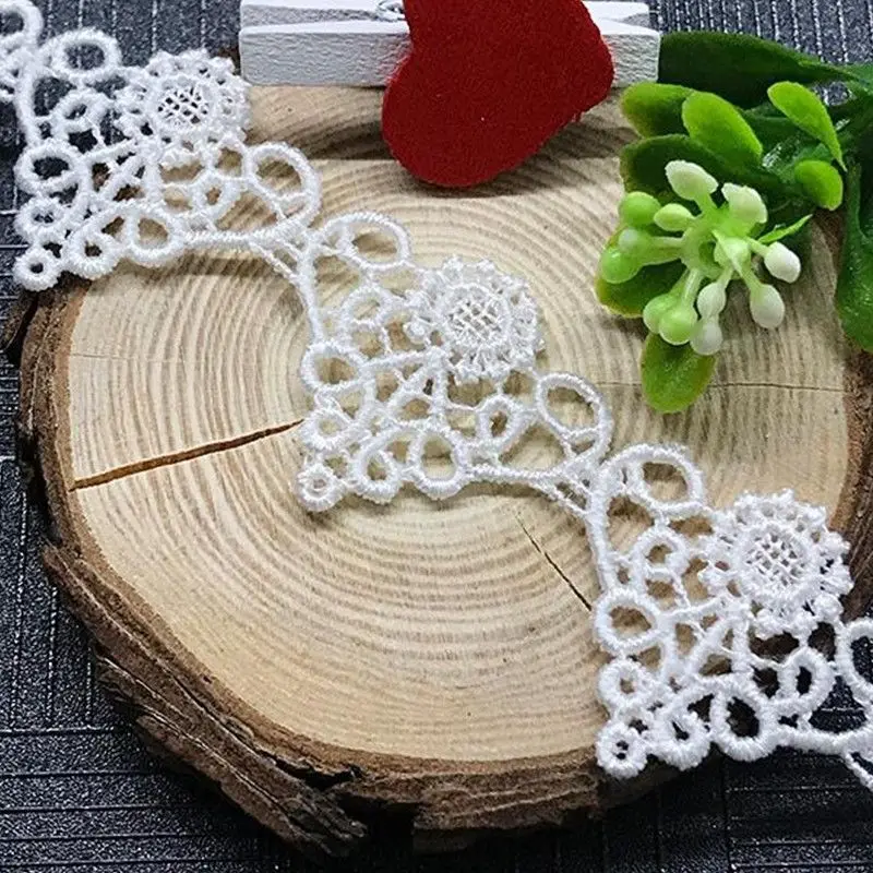 1 Yard White Flowers Heart Lace Trim Bride Wedding Dress Trimmings Ribbon Lace Applique Embroidered DIY Sewing Craft Decoration