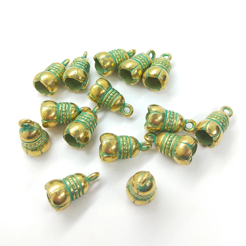 15pcs/bag 18MM Retro Patina Plated Zinc Alloy Green Bell Shape BeadsTassels End Cap Flowers Charms Pendants For DIY Accessories