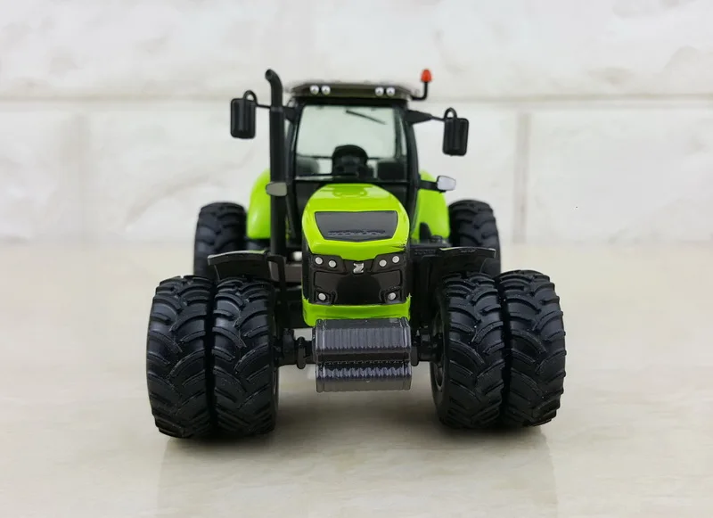 Diecast Model Replica 1:50 Scale ZOOMLION PL2304 Tractor Agricultural Machinery Transportation Vehicles Decoration,Collection