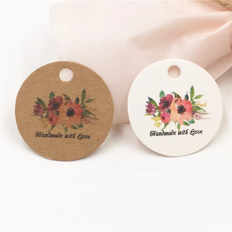 

300 pcs round Thank you labels 3cm hand made with love Kraft paper tags for clothing handmade paper gift tag price lists for you