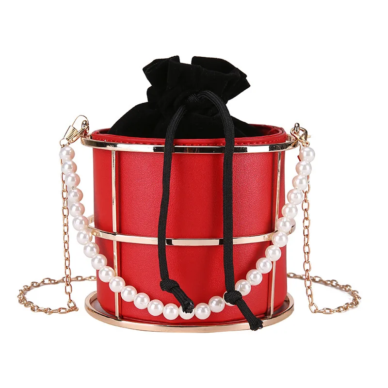 New Personality Metal Frame Bucket Bag Women\'s Hollow Shoulder Bag Pearl Handbag High Quality Pu Designer Style