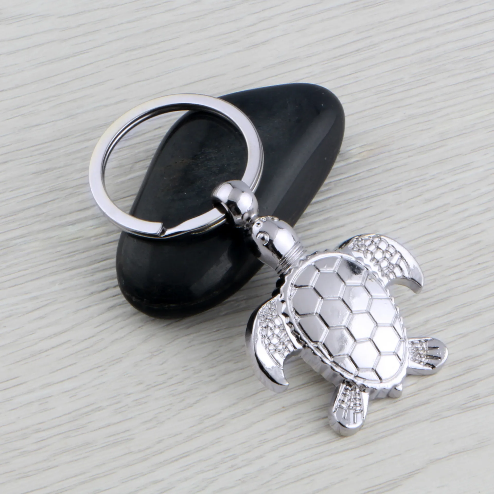 Fashion Tortoise Key Chain personality Animal Pendant Car Key Holder simulation Sea turtle Keychain Bag Charm Accessories K1736