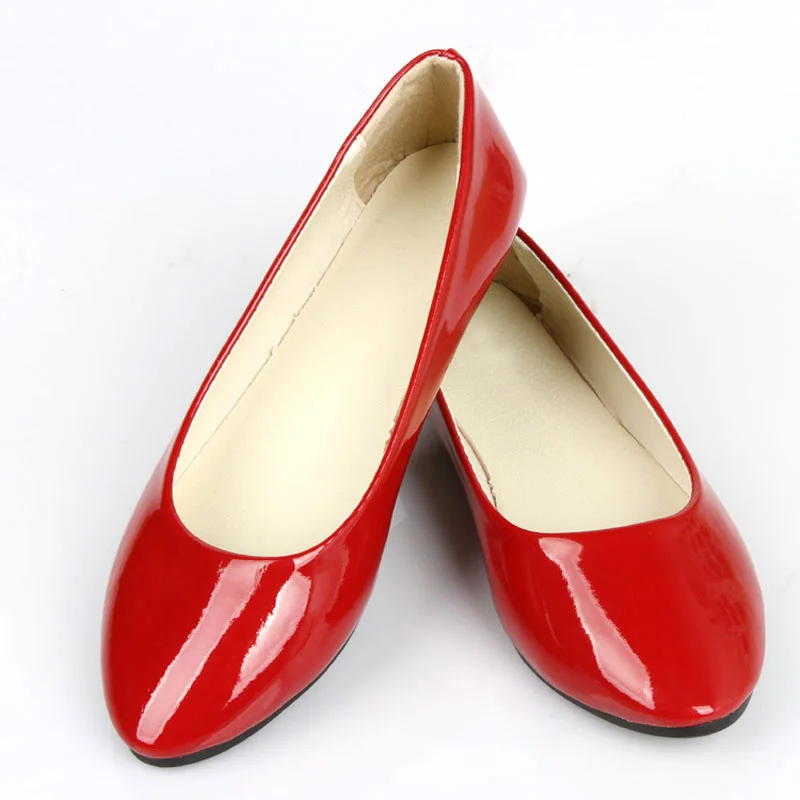 Candy Color Loafers Summer Ladies Flat Shoes Patent Leather Women Flats Comfortable Slip On Shoes Woman Plus Size EU42 WSH2215