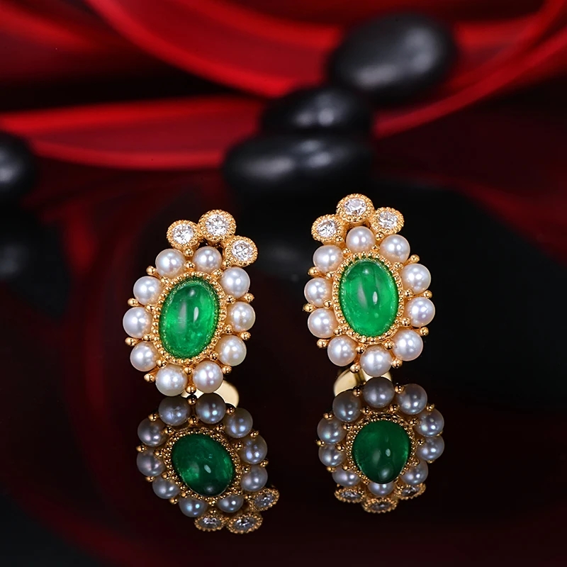 

14K Yellow Gold 0.92ct 4x6mm Cabochon Cut Emerald and 0.14ct Natural Diamonds Pearl Vintage Engagement Earrings