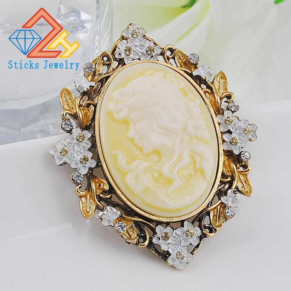 Beauty Head Brooches Classic Retro Style Yellow Head Beauty Accessories Beauty Queen Head Resin Brooch