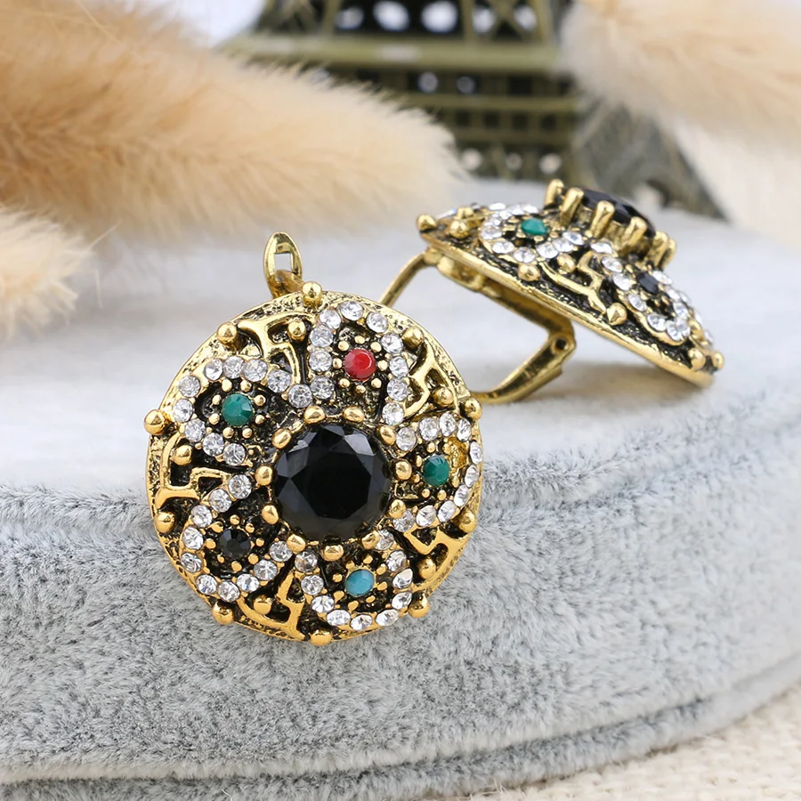 Vintage Indian Australia Crystal Flower Wedding Earrings Rhinstone Antique Gold Stud Earrings For Women Bohemian Jewelry