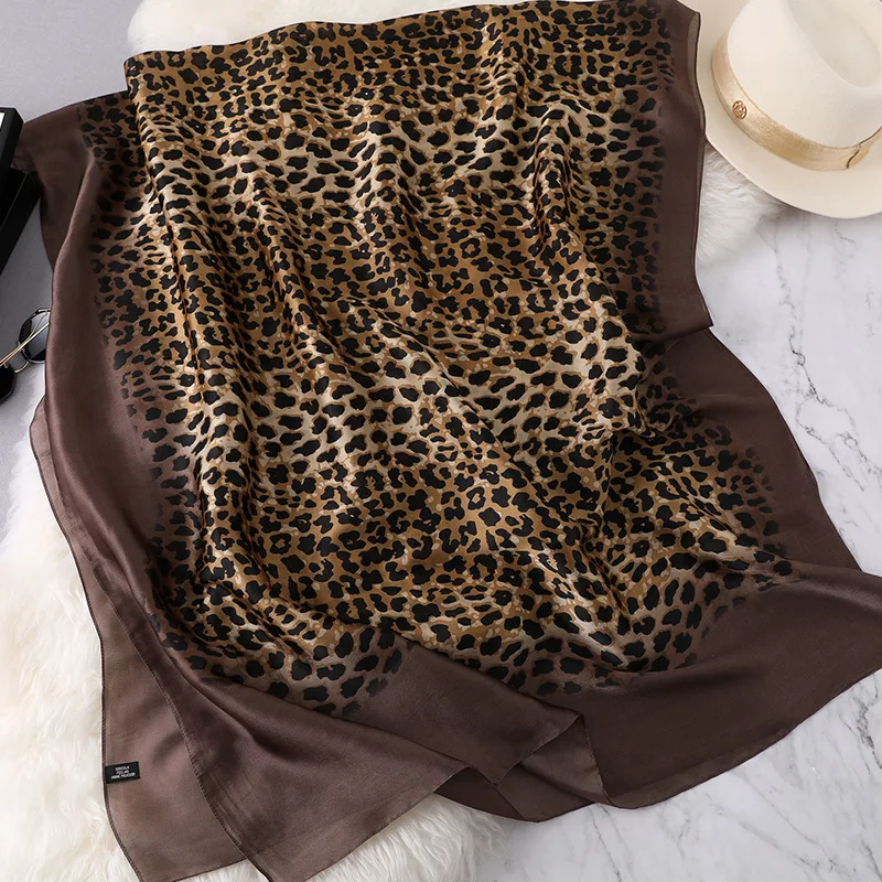 2023 Luxury Women Ombre Leopard Dot Natural Silk Scarf Lady Fashion Print Shawls and Wraps Pashmina Foulards Bandana Hijab Snood