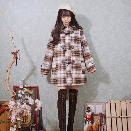 

Winter New Sweet Lolita Woolen Wool Princess Royal Brown Plaid Long Cloak Cotton Women Horn Button Cape Preppy style Blends