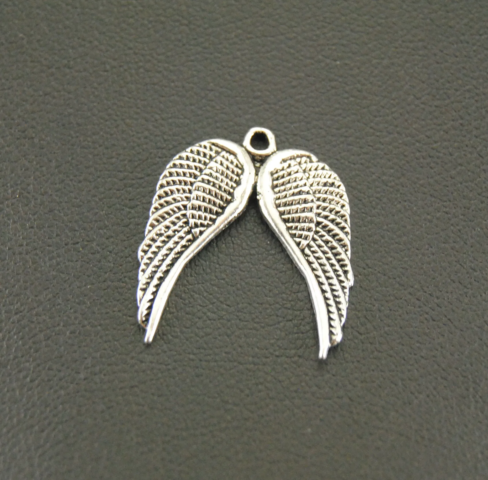 30pcs/lot Tibetan Silver Color Mini Angel Wings Charms Pendant DIY Handmade Jewelry Making A599