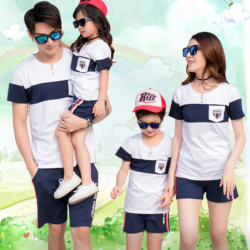 

Family Clothing Summer Style Fashion Cotton T-Shirt Shorts Family Matching Outfits Father Son Mother Daughter Clothing Set