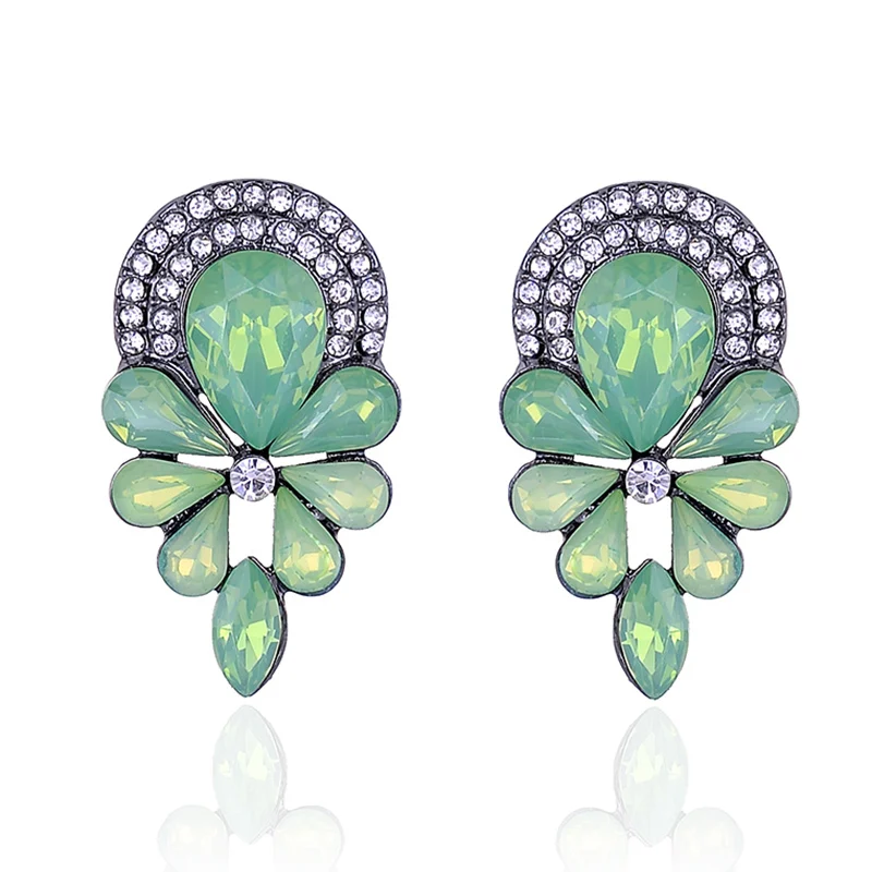 Beautiful Acrylic Crystal Flower Stone Piercing Stud Earrings Women Rhinestone Fashion Jewelry For Christmas Party Gift