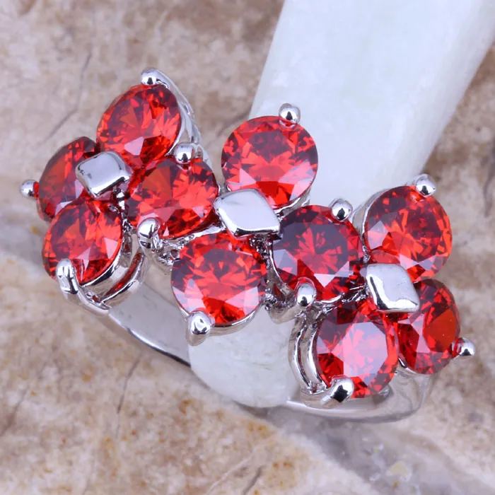 Fantástico anillo Chapado en plata de granate rojo para mujer, joyería, tamaño 6 / 7 / 8 / 9 R0442