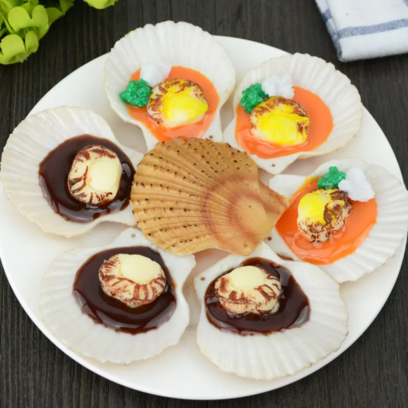 

050 Simulated roast scallop model fake seafood oysters food model dish decoration 5.5*5.5*1.5cm