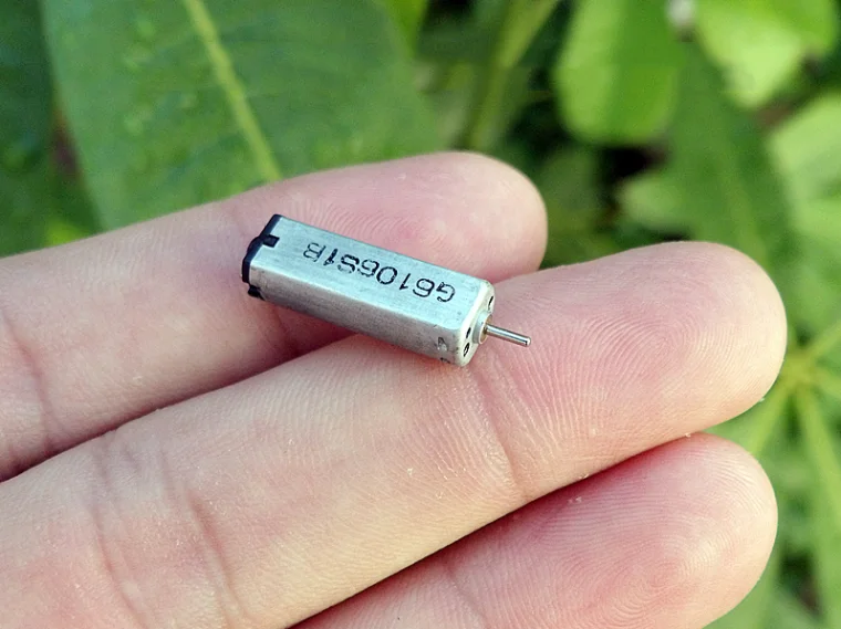 Бесплатная доставка, 5 шт., Φ 7*20 мм, J30, прецизионный микро-двигатель для цифровых фотоаппаратов/электрических инструментов/модельных игрушек