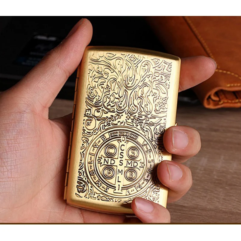 12 Cigarette )Unique Retro Metal Constantine Cigarette Case Bronze Cigarette Case Copper Carving Cigarette Box Smoker Men\'s Gift