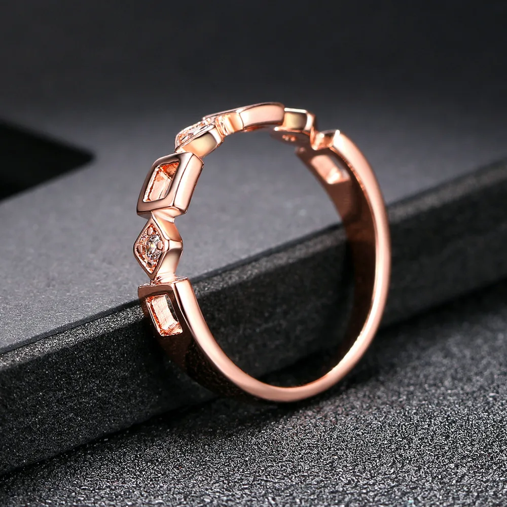 Double Fair Casual Style Rose Gold Color Cubic Zirconia Geometric Finger Rings Fashion Jewelry For Women Girls Party DFR197