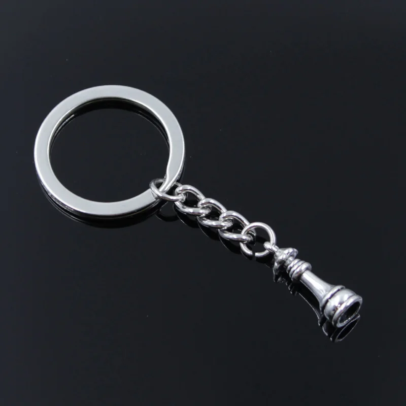 New Fashion Men 30mm Keychain DIY Metal Holder Chain Vintage Chess King Queen Rook Knight Pawn Bishop Silver Color Pendant Gift