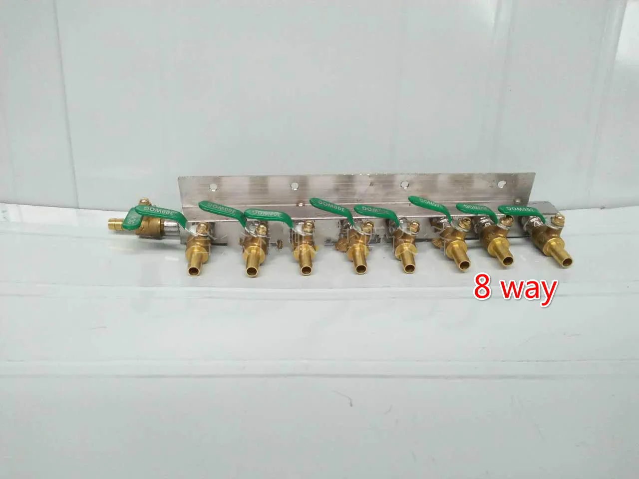 Multi - Way homebrew Co2 Air Gas Distribution Manifold Splitter Draft Beer 1/4 Barb 2/3/4/6/8/10 Way brass valve