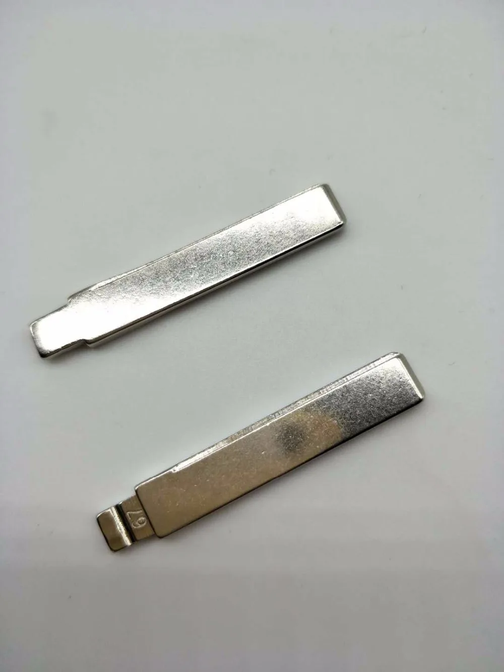 10Pcs/lot Best Metal Blank Uncut Flip Remote Key Blade Type NO.67 for BMW for MG