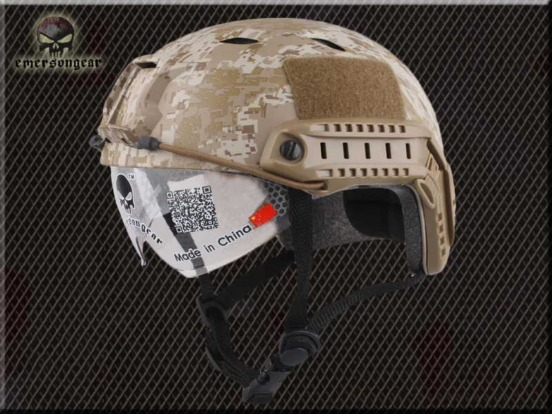 

EMERSON FAST Helmet with Protective Goggle BJ Type (Desert Digital) Military airsoft Masks helmet Free shipping