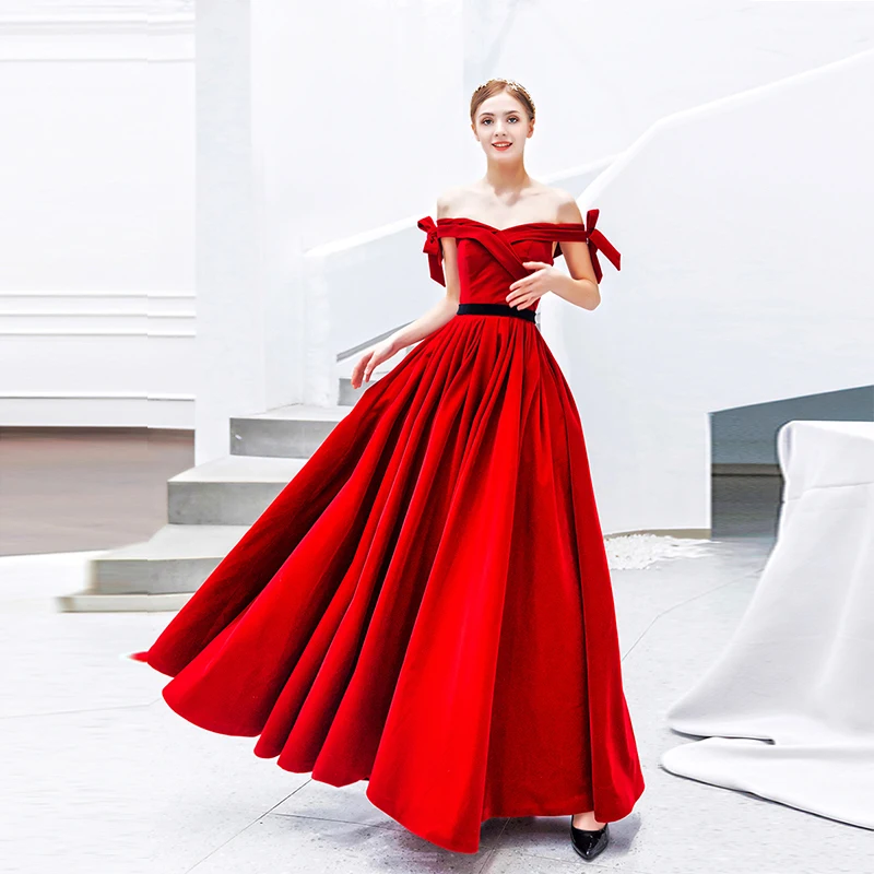 W stylu Vintage długie suknie balowe czerwony welurowe czarny Sash linia sukienka na formalną imprezę Off The Shoulder pełna długość Vestidos De suknie na bal maturalny