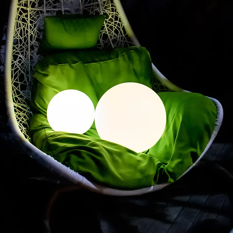 Nouveau système d'éclairage LED RGBW rechargeable sans fil, boule ronde d120 mm, imperméable pour meubles, lampe de jardin de table