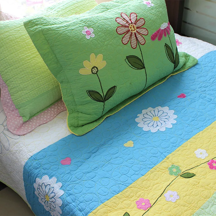 Hand Quilting Cotton Bed Cover Bed Quilt Two Piece Patchwork Postoral Style Quality Bedclothes Full Bed Cartoon Home Textiles