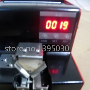 Adjustable Track Screw Feeder 1-5mm  Automatic Digital Display Screw Arrangement Machine With Counting Function KLD-V3