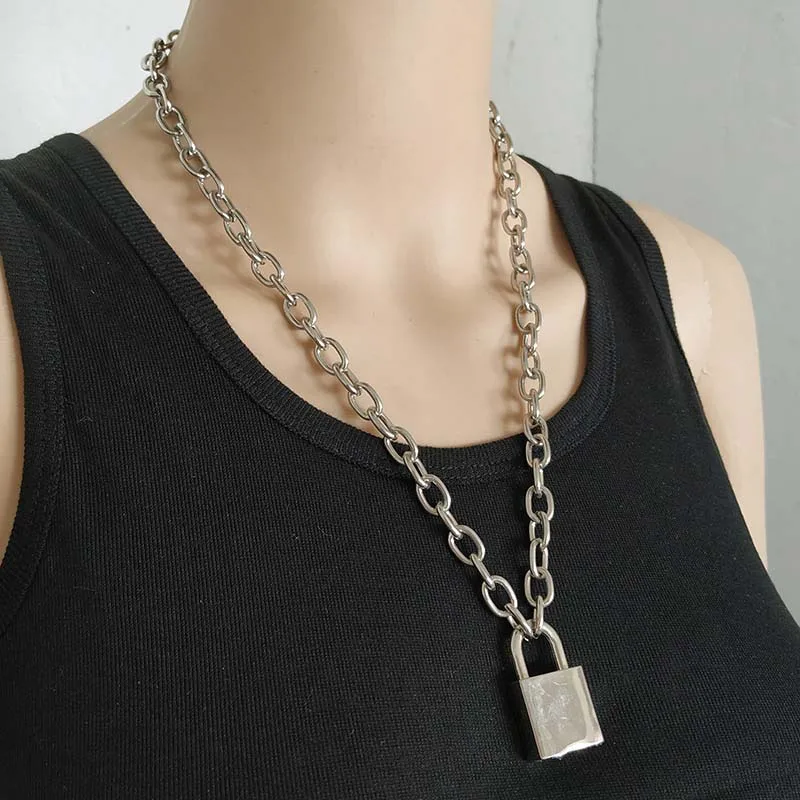 Women Jewelry Silver Color PadLock Pendant Necklace Brand New Stainless Steel Rolo Cable Chain Necklace Friendship Gifts