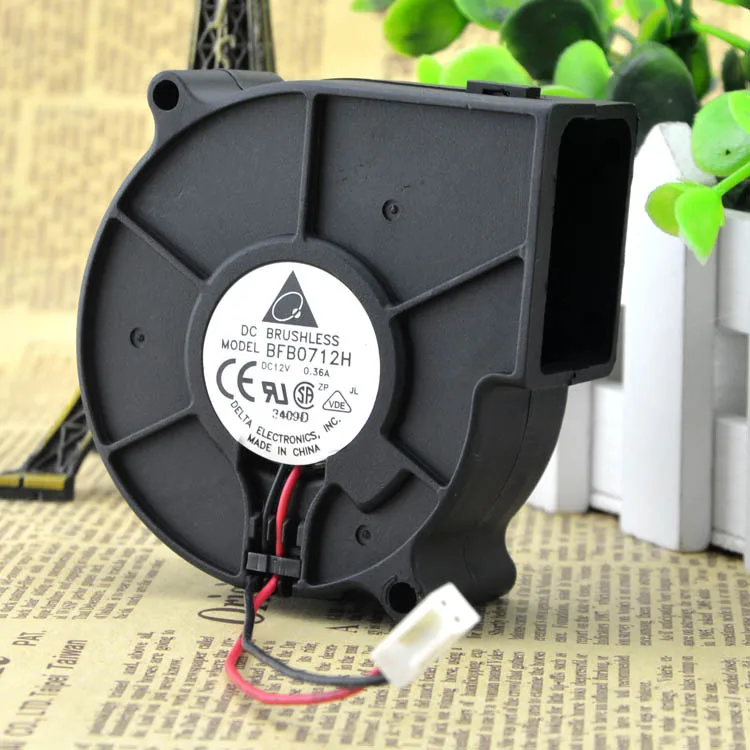 

Free Shipping Original Delta BFB0712H 7530 DC 12V 0.36A projector blower centrifugal fan cooling fan