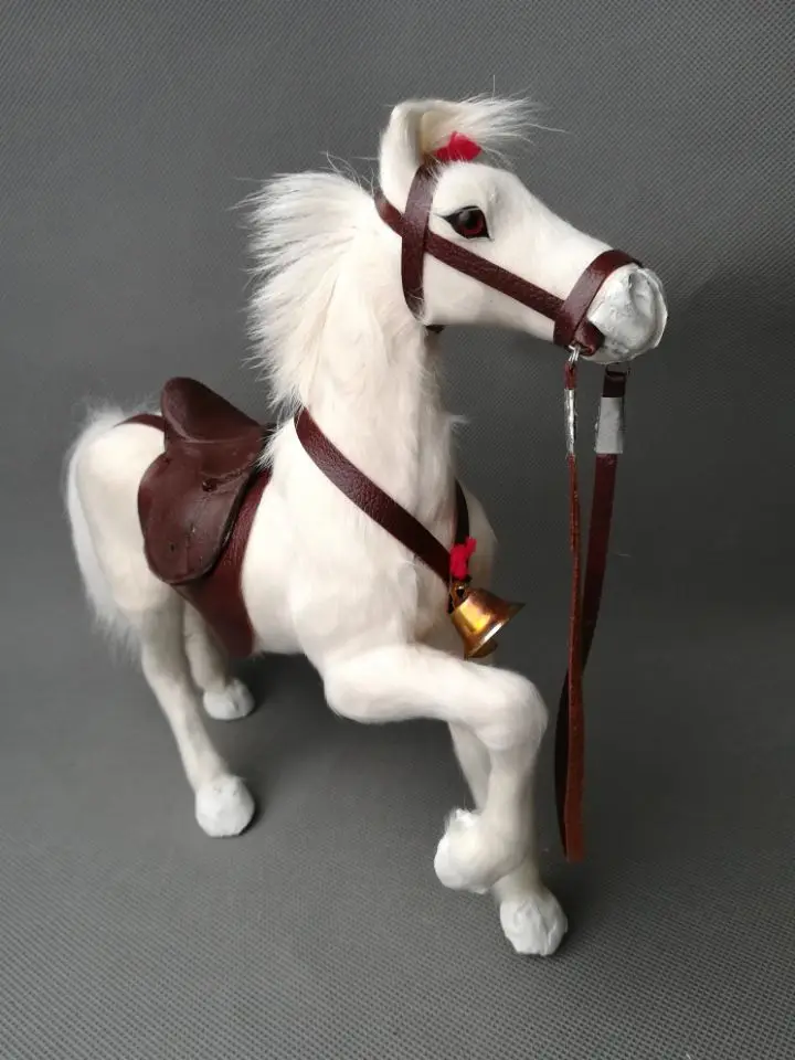 Echt leben spielzeug erhöhen bein up horse modell über 24x8x23cm weiß pferd mit sattel hard modell ornament prop dekoration geschenk h1499