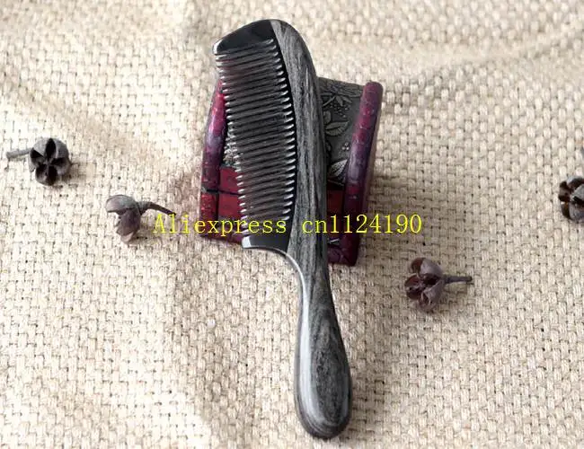 1pcs Free Shipping Luxury handmade Natural ox horn chacate preto comb wooden handle combs C1853